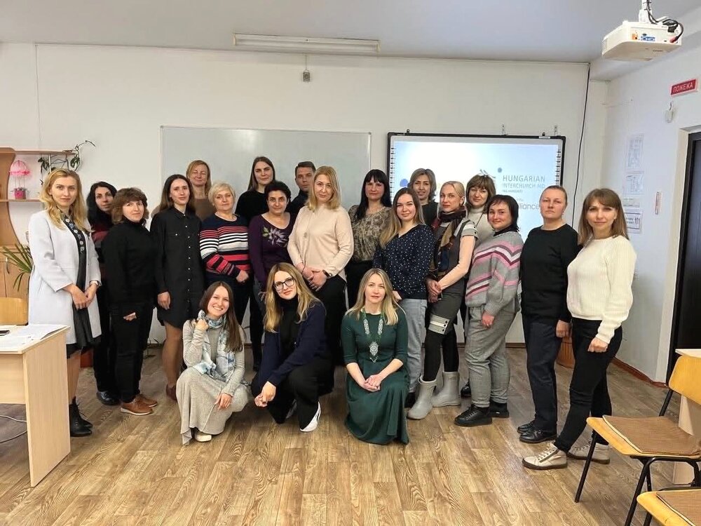 Olenka with a workshop group